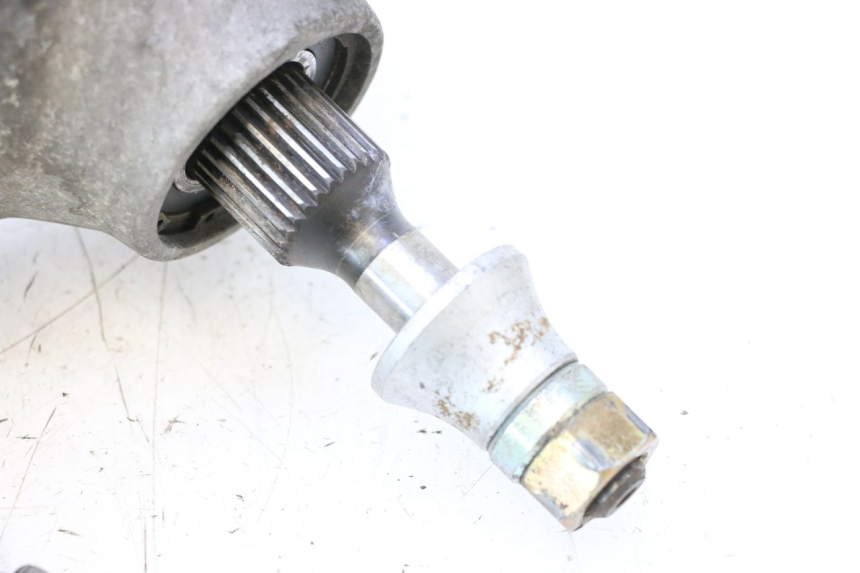 photo de TRASMISSIONE RUOTA PIAGGIO MP3 125 (2006 - 2014) - Primo piano tecnico