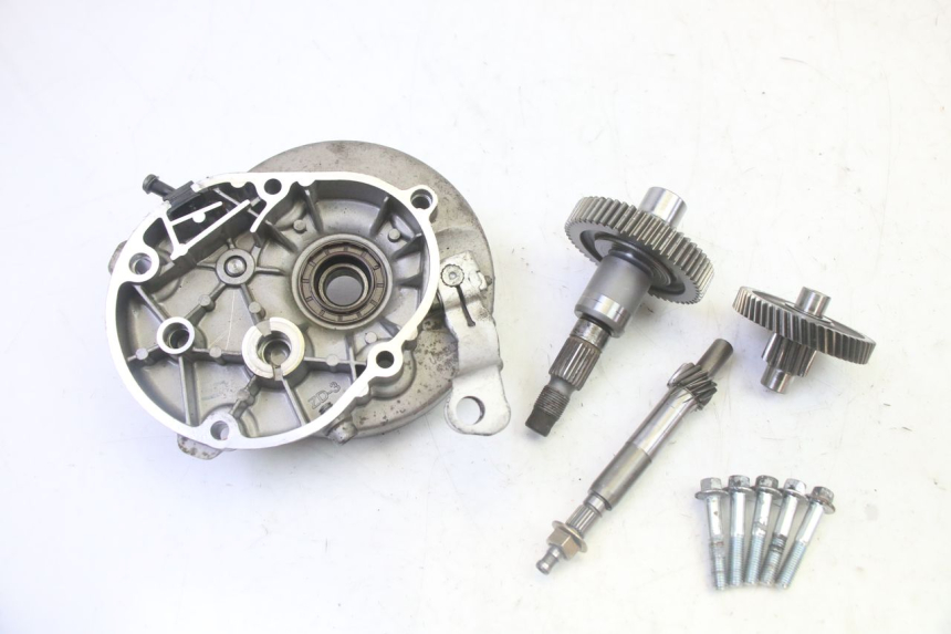 photo de INGRANAGGIO  PIAGGIO NEW TYPHOON 50 (2010 - 2017) - Altra angolazione