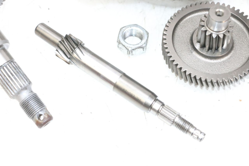 photo de INGRANAGGIO  PIAGGIO NEW TYPHOON 50 (2018 - 2021) - Angolazione alternativa