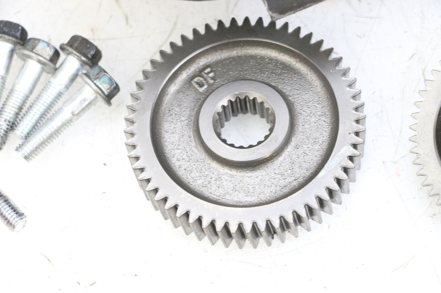 photo de TRASMISSIONE RUOTA SYM ORBIT III 3 4T 50 (2018 - 2021) - Primo piano ad alta risoluzione