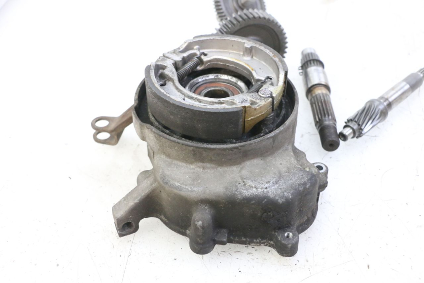 photo de Trasmissione ruota MBK OVETTO 4T 50 (2008 - 2016) - Altra angolazione