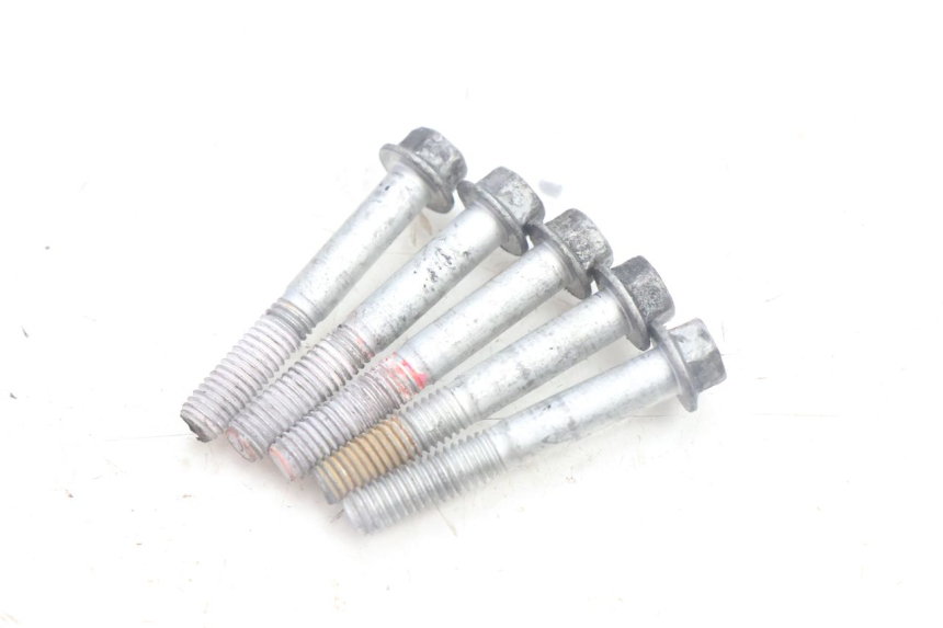photo de INGRANAGGIO  GILERA RUNNER SP 50 (2002 - 2004) - Caratteristiche distintive