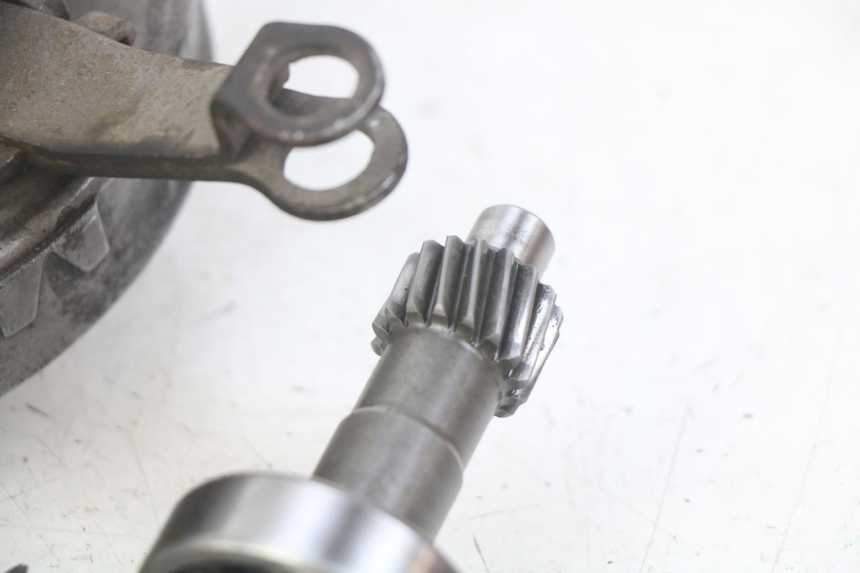 photo de TRASMISSIONE RUOTA KYMCO SENTO 100 (2008 - 2013) - Ispezione visiva dettagliata