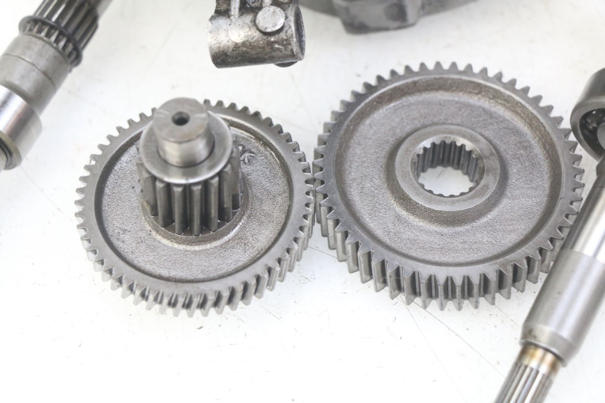 photo de TRASMISSIONE RUOTA KYMCO SENTO 100 (2008 - 2013) - Focus sulla struttura