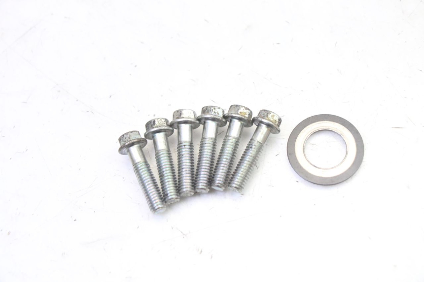 photo de INGRANAGGIO  PEUGEOT STREETZONE I NAKED 2T 50 (2018 - 2020) - Caratteristiche distintive