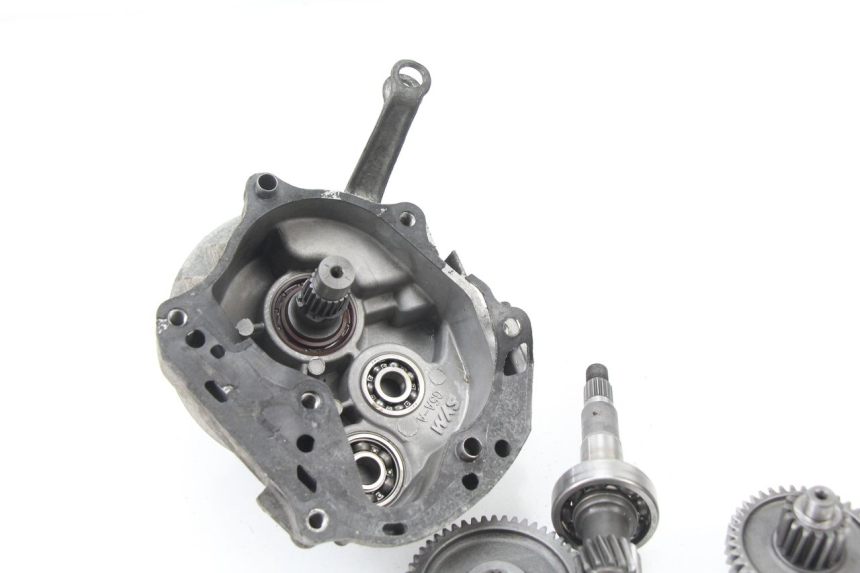 photo de Trasmissione ruota SYM TONIK 125 (2010 - 2014) - Dettagli dei punti di fissaggio