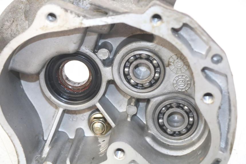 photo de TRASMISSIONE RUOTA PEUGEOT V-CLIC VCLIC 50 (2007 - 2013) - Caratteristiche distintive