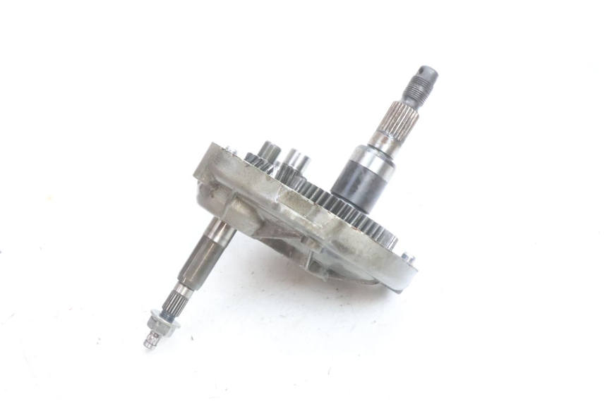 photo de TRASMISSIONE RUOTA PIAGGIO VESPA S 2T 50 (2007 - 2014) - Altra angolazione