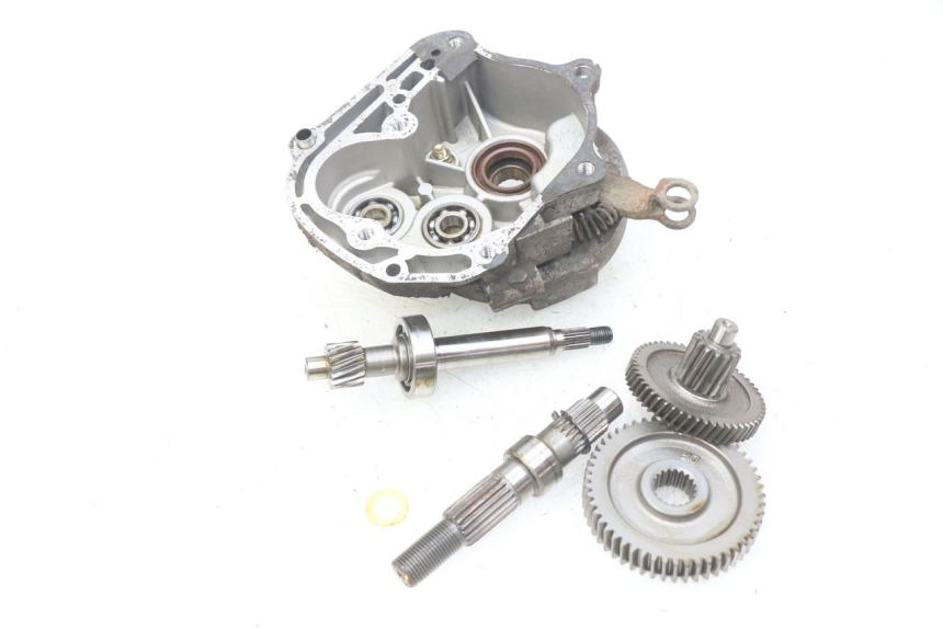 photo de TRASMISSIONE RUOTA PEUGEOT VIVACITY NEW 4T 50 (2008 - 2017) - Primo piano tecnico