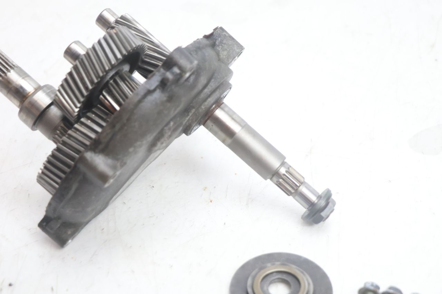 photo de TRASMISSIONE RUOTA YAMAHA XMAX X-MAX 125 (2006 - 2009) - Altra angolazione