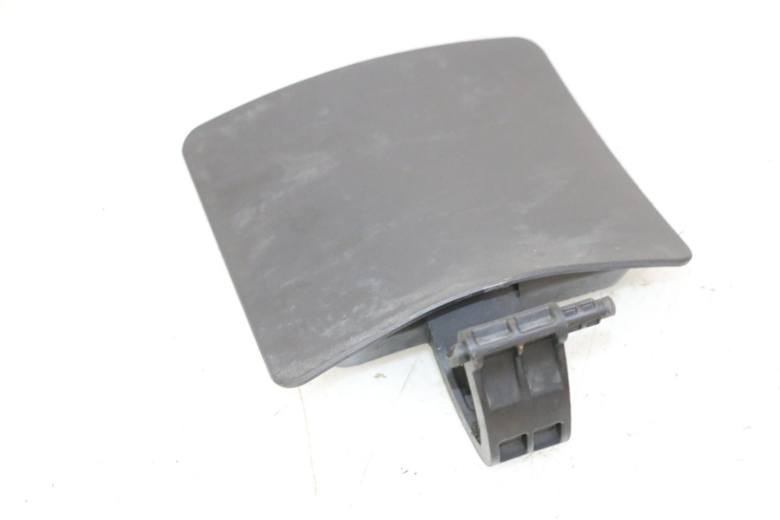 photo de SPORTO DEL CARBURANTE SUZUKI BURGMAN 125 (2007 - 2014) - Altra angolazione