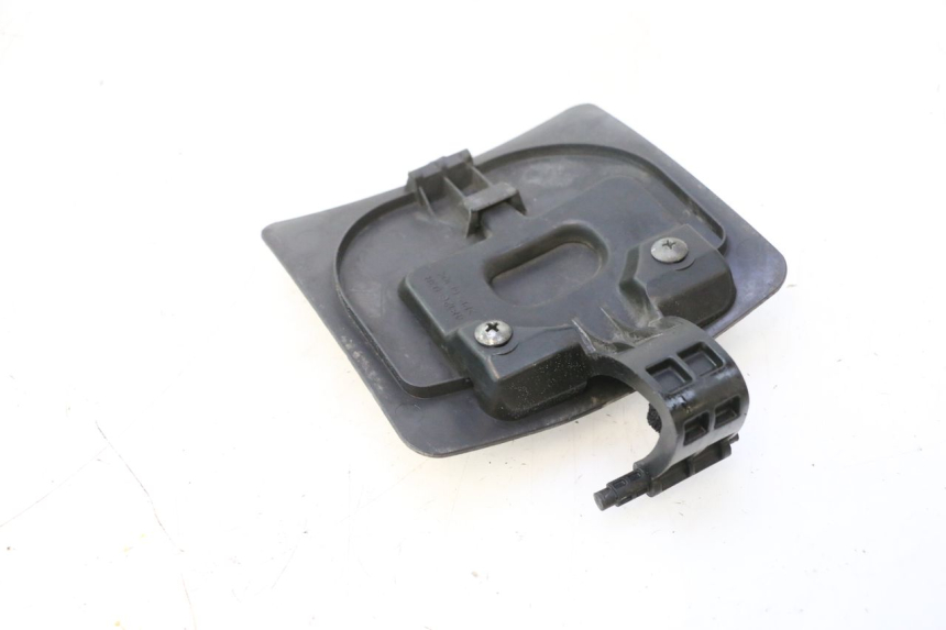photo de SPORTO DEL CARBURANTE SUZUKI BURGMAN 125 (2007 - 2014) - Altra angolazione