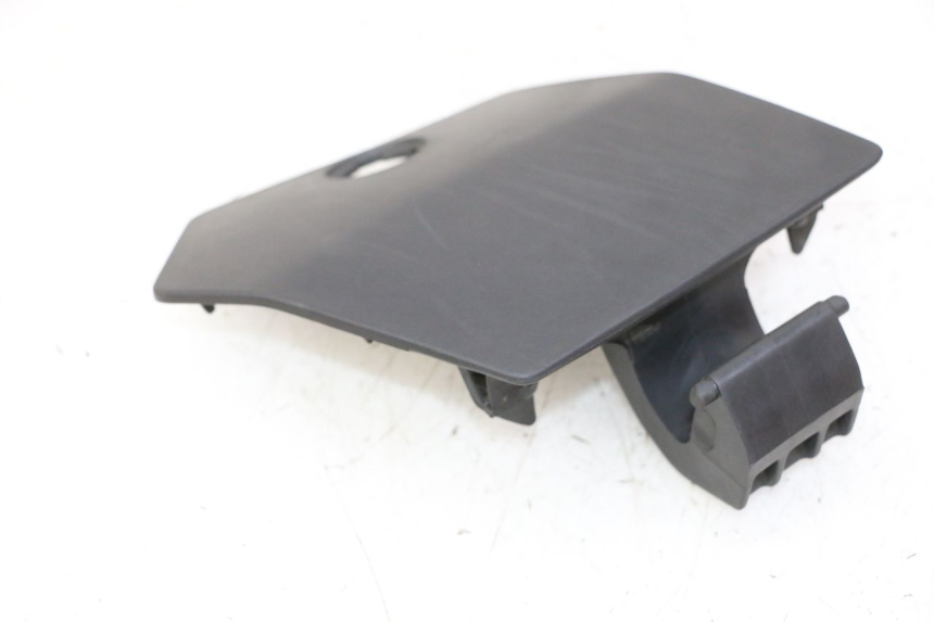 photo de CARBURANTE SPORTELLO PEUGEOT CITYSTAR 50 (2013 - 2017) - Altra angolazione