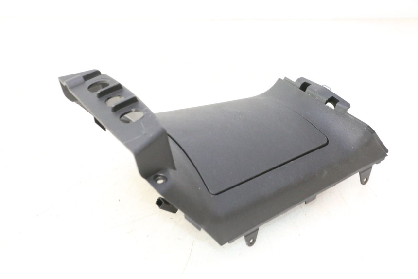 photo de CARBURANTE SPORTELLO PIAGGIO MP3 HPE 530 (2022 - 2026) - Ricambio usato controllato