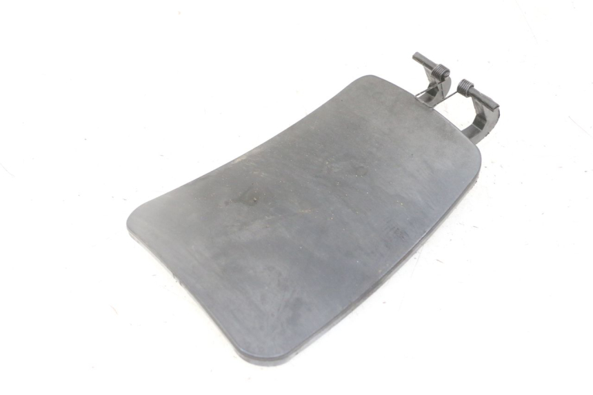 photo de SPORTELLO DEL SERBATOIO PIAGGIO MP3 LT 400 (2007 - 2012) - Altra angolazione