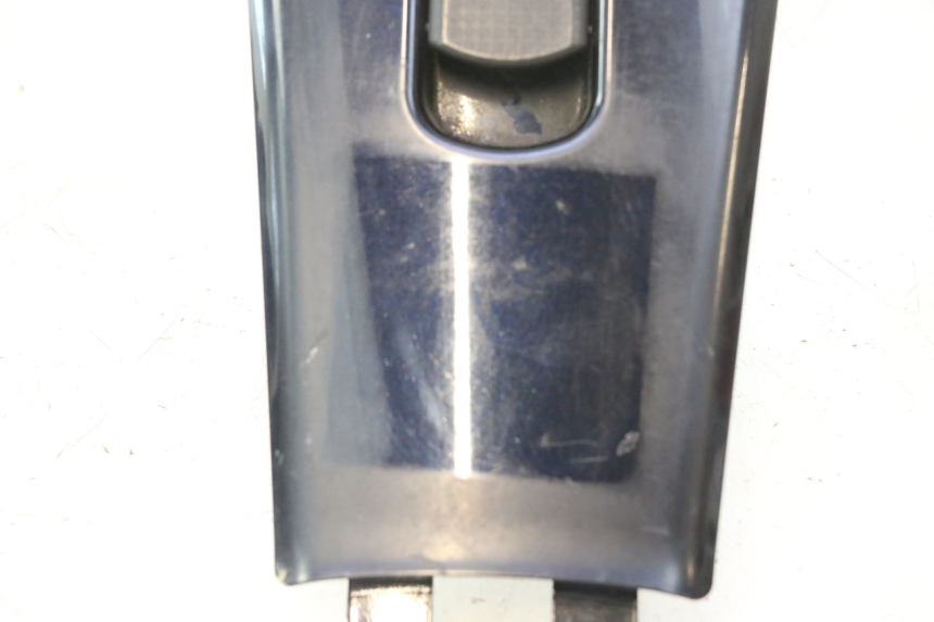 photo de CARBURANTE SPORTELLO KYMCO LIKE 4T 50 (2019 - 2025) - Primo piano tecnico
