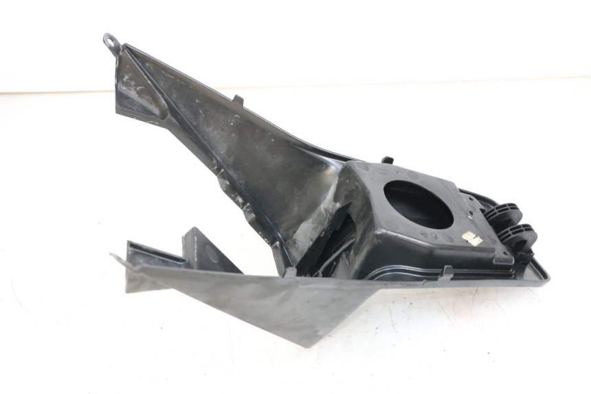 photo de Sportello del serbatoio PEUGEOT SATELIS 125 (2010 - 2012) - Zoom sullo stato d'uso