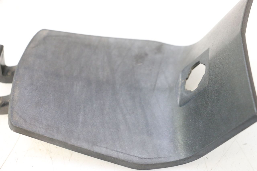photo de SPORTELLO DEL SERBATOIO PEUGEOT SATELIS 125 (2006 - 2009) - Altra angolazione