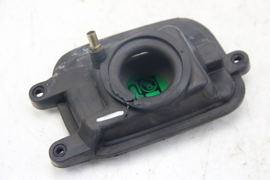 photo de SPORTELLO DEL SERBATOIO MBK SKYLINER 125 (1998 - 2001) - Zoom sullo stato d'uso