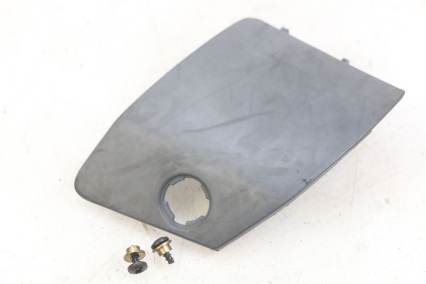 photo de SPORTELLO DEL SERBATOIO PEUGEOT SV 125 (1991 - 1994) - Vista principale