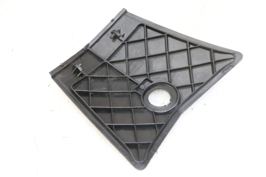 photo de CARBURANTE SPORTELLO PEUGEOT VIVACITY NEW 4T 50 (2008 - 2017) - Dettaglio del componente