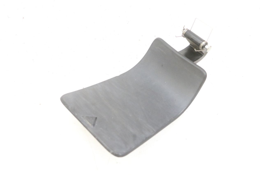 photo de CARBURANTE SPORTELLO YAMAHA X-MAX XMAX 125 (2010 - 2013) - Altra angolazione