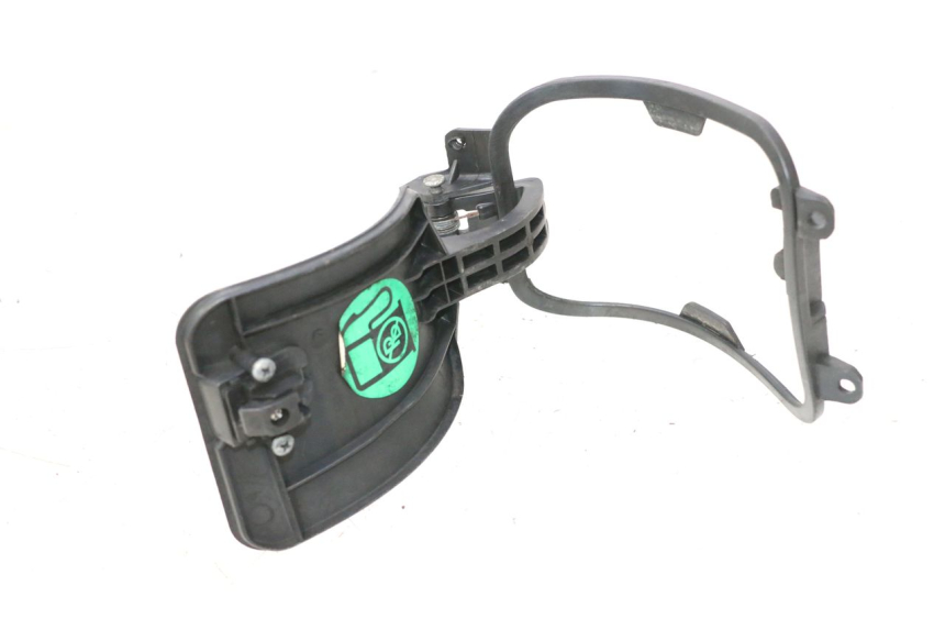 photo de SPORTO DEL CARBURANTE YAMAHA XMAX X-MAX 125 (2006 - 2009) - Dettaglio del componente
