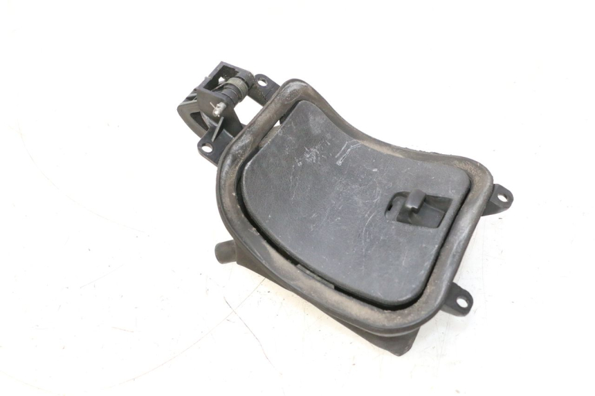 photo de SPORTO DEL CARBURANTE YAMAHA XMAX X-MAX 125 (2006 - 2009) - Primo piano tecnico
