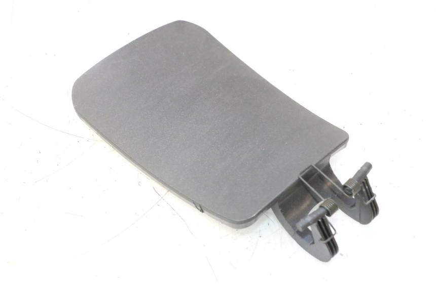 photo de CARBURANTE SPORTELLO PIAGGIO X8 STREET 125 (2006 - 2007) - Dettaglio del componente
