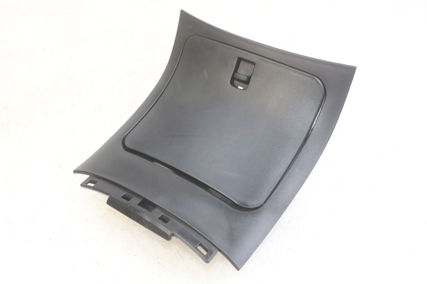 photo de SPORTELLO DEL SERBATOIO YAMAHA YP MAJESTY 400 (2004 - 2008) - Vista principale