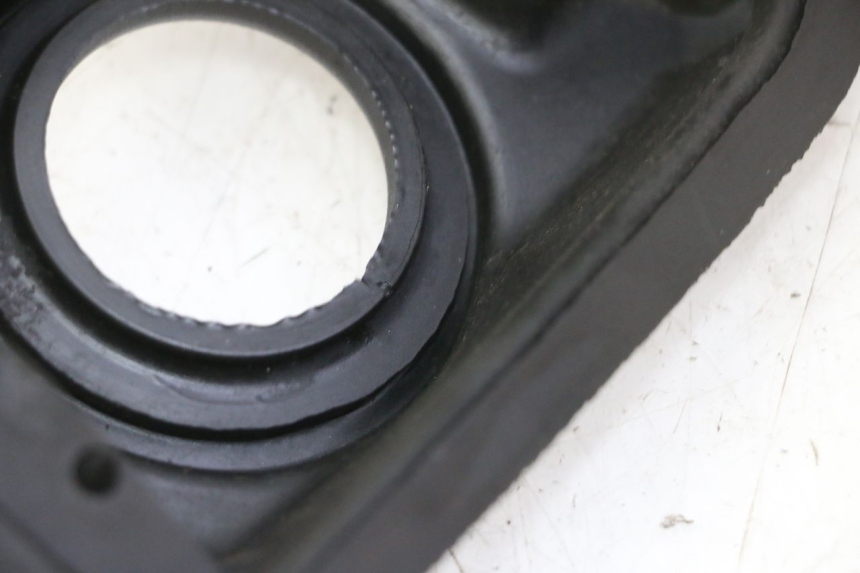 photo de SPORTELLO DEL SERBATOIO YAMAHA YP MAJESTY 125 (2007 - 2010) - Altra angolazione