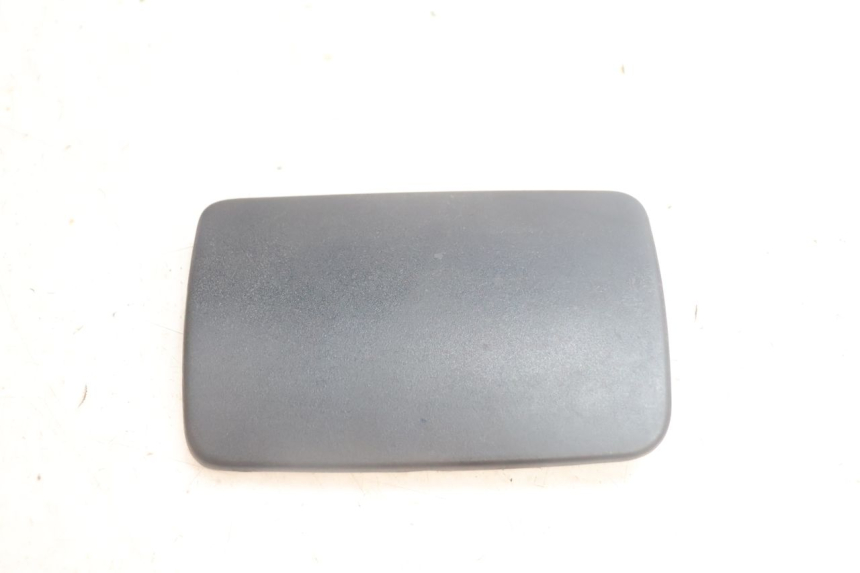 photo de Sportello del serbatoio YAMAHA YP MAJESTY 125 (2002 - 2006) - Vista principale