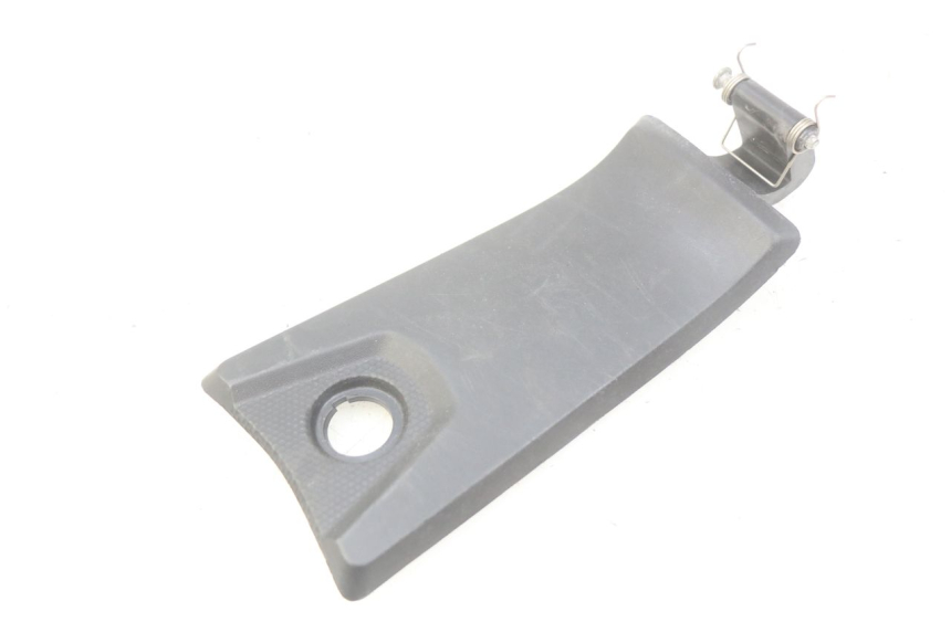 photo de Sportello del serbatoio YAMAHA YP X-MAX XMAX 400 (2014 - 2017) - Zoom sullo stato d'uso