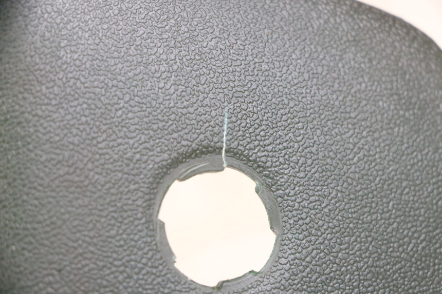 photo de SPORTELLO ANTERIORE PEUGEOT ELYSEO 125 (1999 - 2004) - Dettaglio del componente