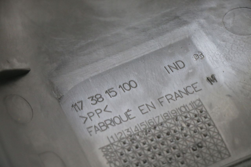 photo de Sportello di ispezione anteriore PEUGEOT ELYSTAR 50 (2002 - 2014) - Primo piano tecnico