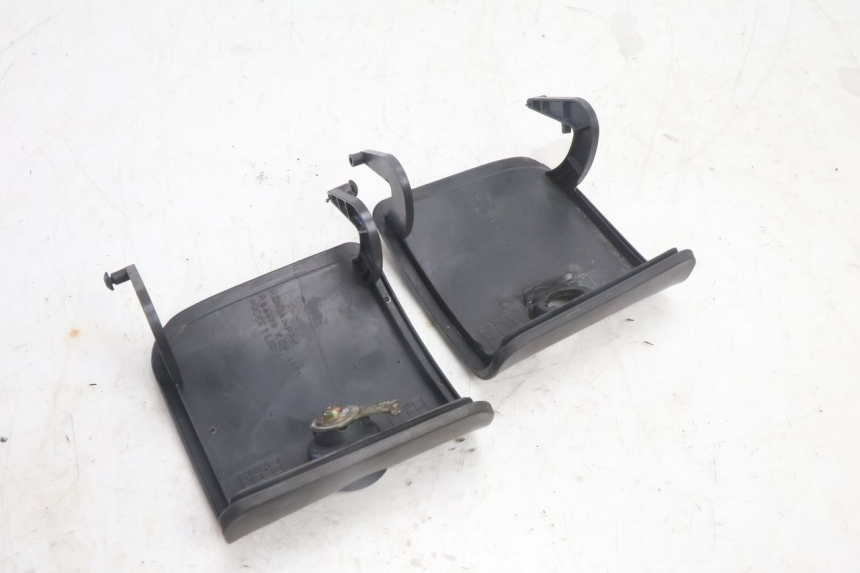 photo de SPORTELLO ANTERIORE HONDA FES PANTHEON 2T 125 (1998 - 2002) - Altra angolazione