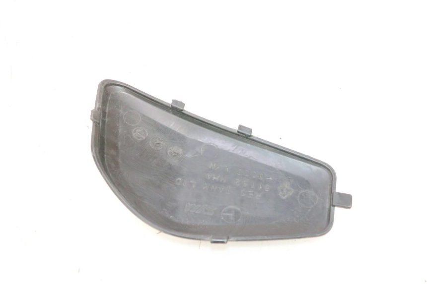 photo de SPORTELLO ANTERIORE SYM GTS EVO 125 (2009 - 2013) - Zoom sullo stato d'uso