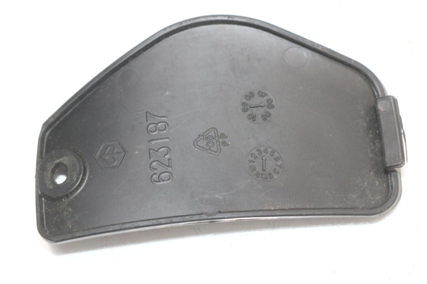 photo de SPORTELLO ANTERIORE PIAGGIO MP3 125 (2006 - 2014) - Dettaglio del componente