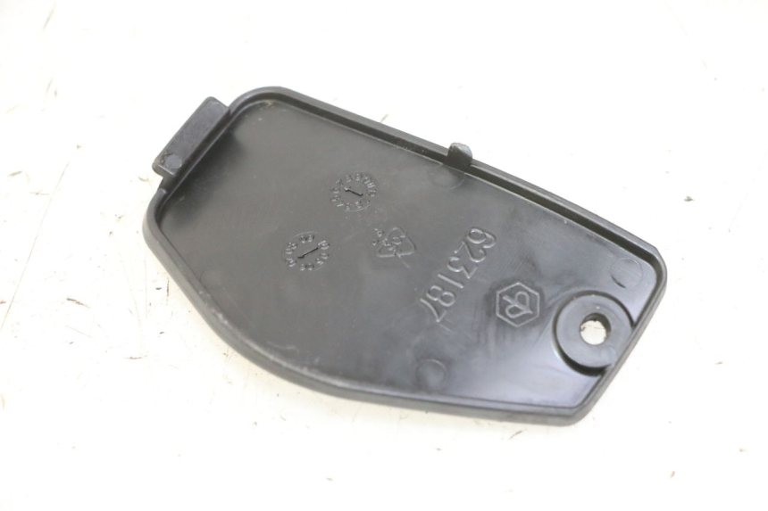 photo de SPORTELLO ANTERIORE PIAGGIO MP3 125 (2006 - 2014) - Dettaglio del componente