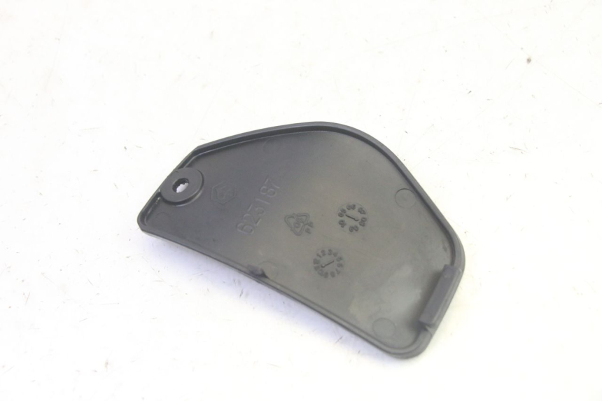 photo de SPORTELLO ANTERIORE PIAGGIO MP3 RL 250 (2006 - 2010) - Zoom sullo stato d'uso