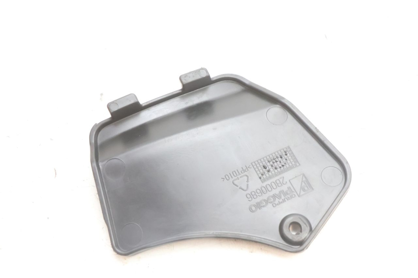 photo de SPORTELLO ANTERIORE PIAGGIO MP3 500 (2016 - 2018) - Zoom sullo stato d'uso