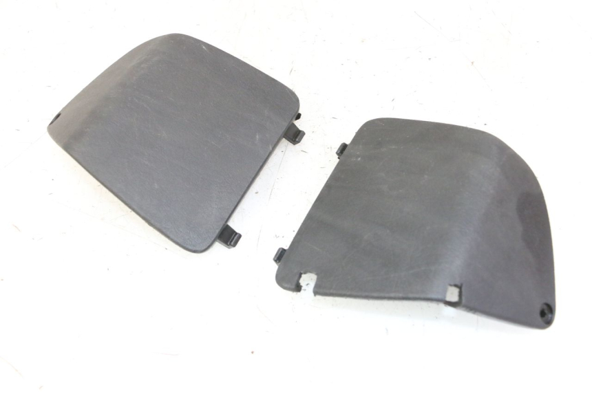 photo de SPORTELLO ANTERIORE PIAGGIO VESPA GRANTURISMO 200 (2004 - 2005) - Altra angolazione