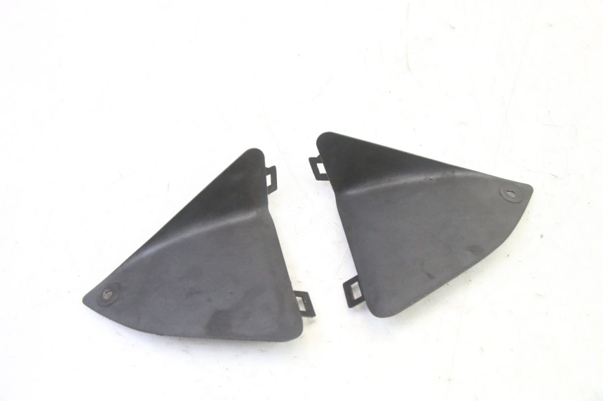 photo de SPORTELLO ANTERIORE SUZUKI SV S 650 (2003 - 2009) - Zoom sullo stato d'uso