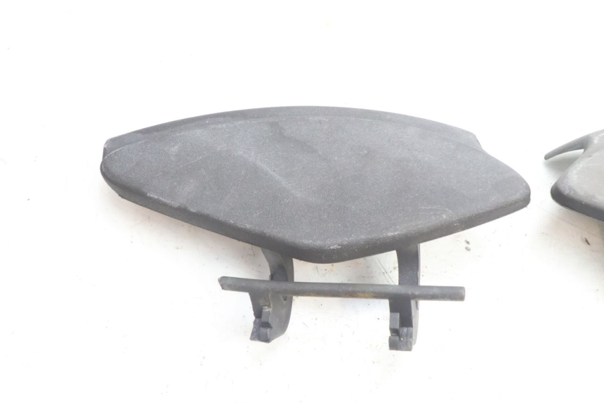 photo de SPORTELLO ANTERIORE PIAGGIO X9 AMALFI 180 (2000 - 2003) - Dettaglio del componente