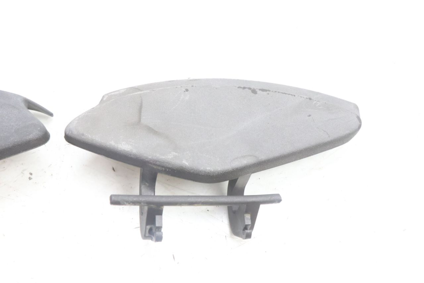 photo de SPORTELLO ANTERIORE PIAGGIO X9 AMALFI 180 (2000 - 2003) - Zoom sullo stato d'uso