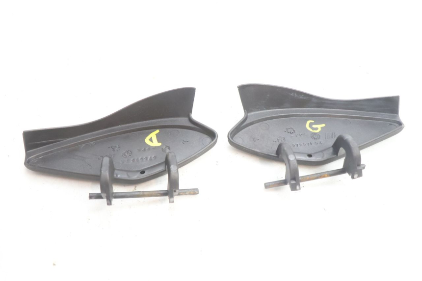 photo de SPORTELLO ANTERIORE PIAGGIO X9 AMALFI 180 (2000 - 2003) - Stato della superficie e materiale