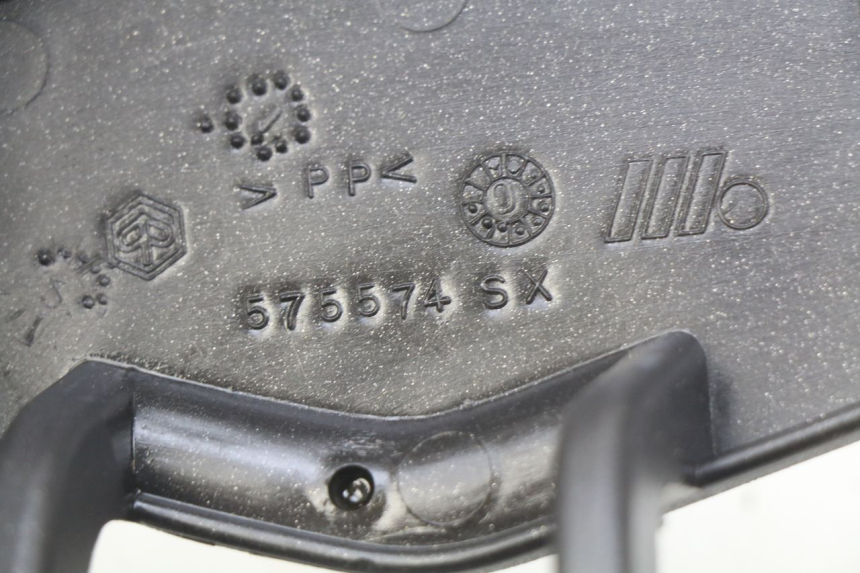 photo de SPORTAELLE ANTERIORE PIAGGIO X9 EVOLUTION 500 (2003 - 2005) - Dettaglio del componente