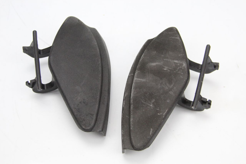 photo de Sportello di ispezione anteriore PIAGGIO X9 125 (2000 - 2003) - Dettaglio del componente