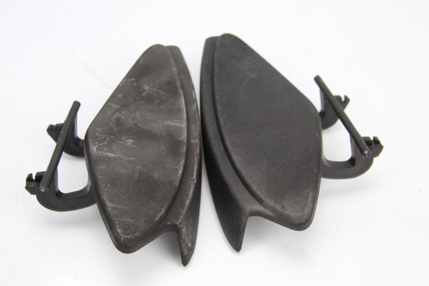 photo de Sportello di ispezione anteriore PIAGGIO X9 125 (2000 - 2003) - Zoom sullo stato d'uso