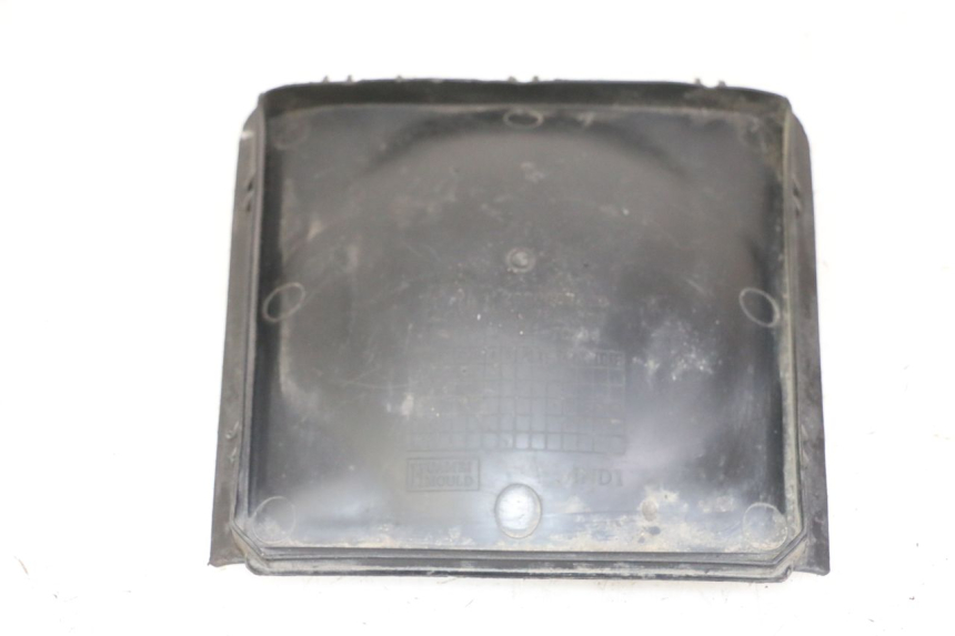 photo de Sportello di ispezione PEUGEOT CITYSTAR 50 (2013 - 2017) - Zoom sullo stato d'uso